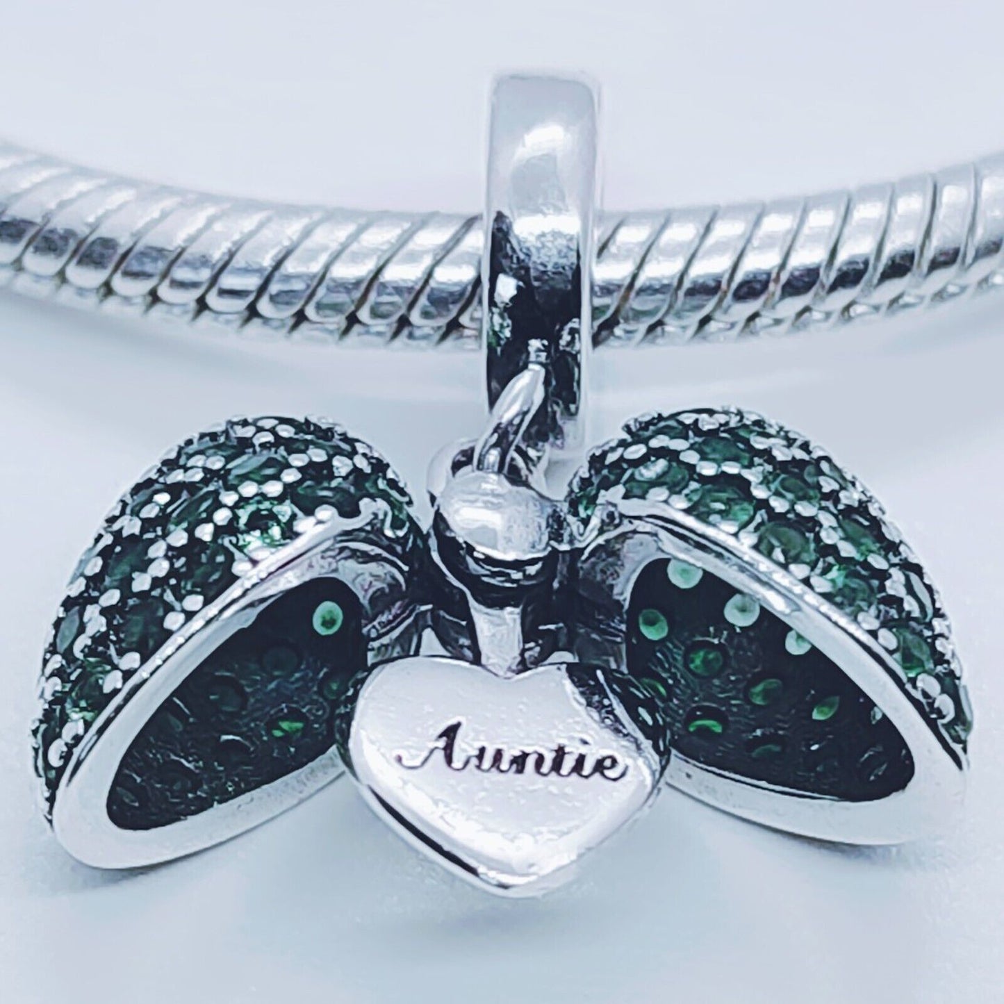 Auntie Heart Charm Locket for Pandora Bracelet or Necklace. 925 Sterling Silver