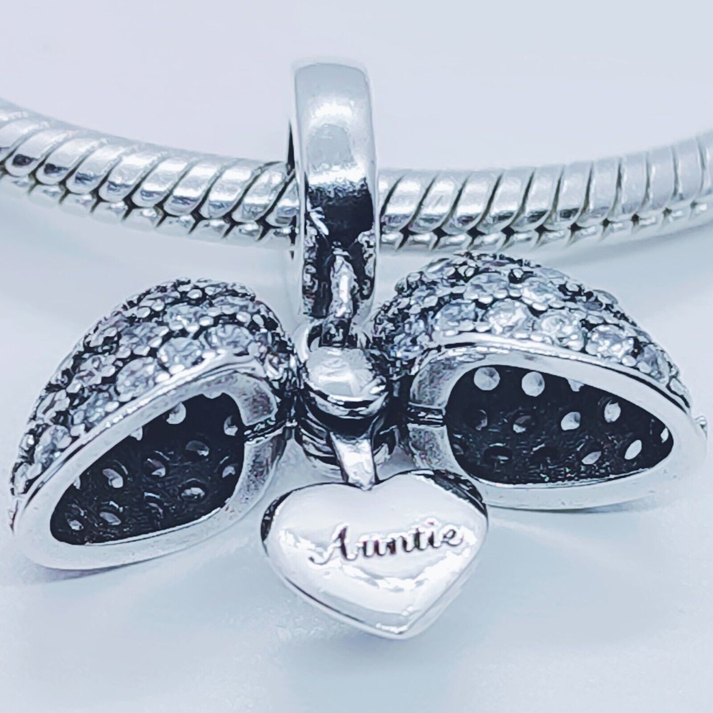 Auntie Heart Charm Locket for Pandora Bracelet or Necklace. 925 Sterling Silver