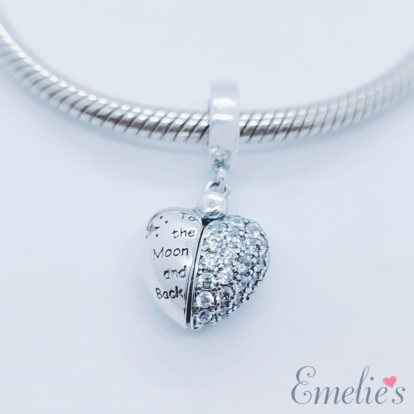 Auntie I Love You to the Moon and Back Charm for Pandora Bracelet. Locket Charm