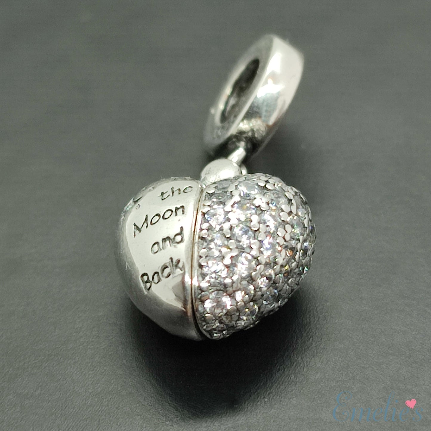 Mum I Love You To The Moon and Back Heart Pendant and Necklace. Pendant also fits Pandora Bracelet.  Available in 4 colours